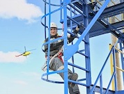 На Ванкоре запущен учебный комплекс по подготовке нефтяников к высотным работам