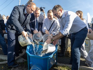 НТМК направил  5,7 млн рублей на зарыбление городских водоемов Нижнего Тагила