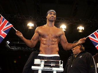 Дэвид Хэй решил разозлить Валуева