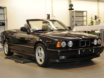 Компания BMW показала уникальный кабриолет M5
