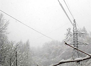 Энергетики в Приморье устраняют последствия мощного циклона