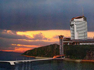 Генподрядчик по строительству объектов саммита АТЭС задолжал за электричество 34 миллиона рублей