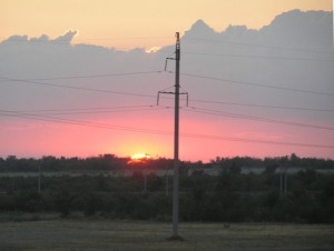 «Волгоградэнерго» заменило изоляторы на ВЛ, питающих