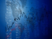 Цена на нефть отошла от годовых максимумов