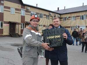 Бригада Олега Москаленко шахты «Усковская» добыла 2 млн тонн угля