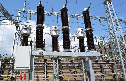 ЗАО «ЗЭТО» награжден Дипломом за разработку колонкового выключателя ВГТ-220 кВ на международной выставке «Энергетика Урала – 2017»