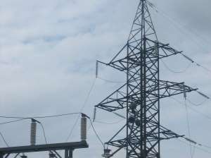 «Яранские электрические сети» отремонтировали за лето несколько крупных подстанций и около 600 км ЛЭП