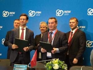 «Сименс» и «Казаньоргсинтез» подписали контракт на строительство электростанции в Татарстане