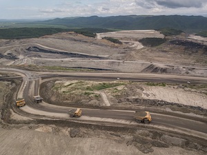 Восточная горнорудная компания увеличила объём отгрузки угля более чем на 20%