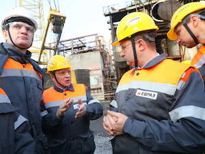 Западно-Сибирский металлургический комбинат к 2024 году снизит вредные выбросы на 22%