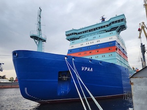 Атомный ледокол «Урал» вышел в Балтийское море на ходовые испытния