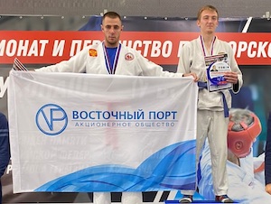 Докер «Восточного Порта» стал вице-чемпионом Приморья по рукопашному бою