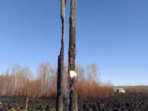 В Горном районе Якутии из-за несанкционированного сельхозпала пострадали опоры ЛЭП