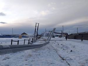 Водитель самосвала повредил тепловые сети котельной села Томтор