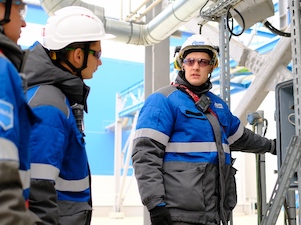 Амурский ГПЗ принял на практику студентов из Волгограда