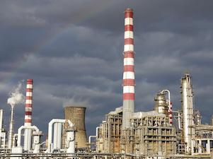 На НПЗ Лукойла в Румынии произошел взрыв