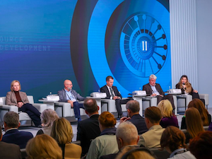 «Росатом» представил на II международном симпозиуме «Создавая будущее» опыт взаимодействия с общественным мнением