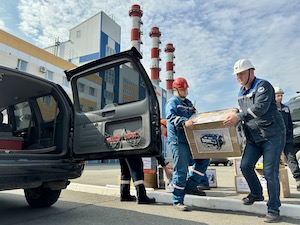 Энергетики ТЭЦ «Восточная» направили в зону СВО необходимые в армейском быту вещи