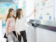 Специалисты Кольской АЭС провели «Атомные» уроки для полярнозоринских школьников