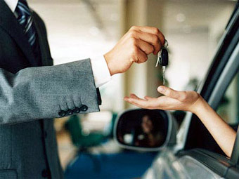 Выдачу льготных автокредитов разрешили еще 34 банкам