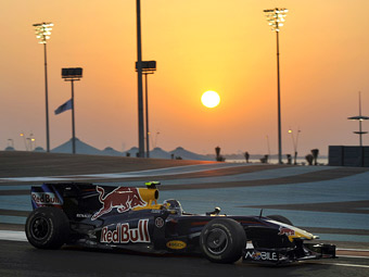 Red Bull сделал дубль на последней гонке Формулы-1