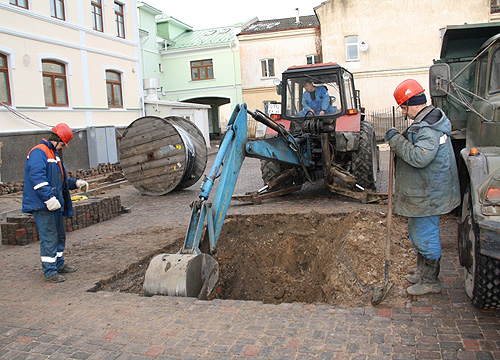 Специалисты «Псковэнерго» восстанавливают поврежденные кабельные линии