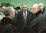 Сургутский ЗСК будет носить имя Виктора Черномырдина