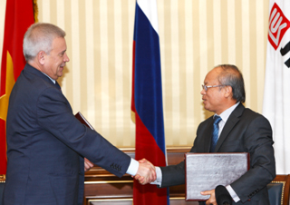 ЛУКОЙЛ и PetroVietnam договорились о сотрудничестве