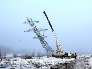 ДВУЭК установила 600 опор ЛЭП «Центральная – Сокол – Палатка»