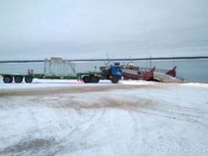 Комиэнерго доставило в Усть-Цильму по реке новый трансформатор весом 33 тонны