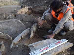 При строительстве теплотрассы в Хакасии обнаружено захоронение эпохи раннего железа