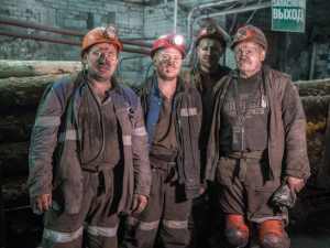 Два градообразующих угольных предприятия Кузбасса отметили юбилеи