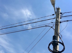 «Россети Кубань» ликвидирует незаконные подвесы ВОЛС