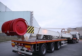 Атоммаш отгружает узлы портального крана «Витязь»