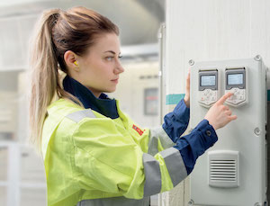 АВВ расширяет линейку универсальных приводов