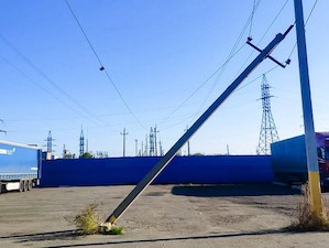 «Краснодарские электросети» с начала 2020 года зафиксировали 35 повреждений опор ЛЭП в результате ДТП