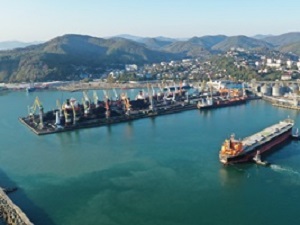Туапсинский морской торговый порт увеличил перевалку нефтеналивных грузов на 21%