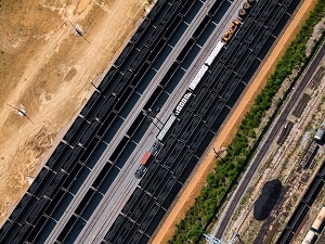 Парк техники на Эльгинском угольном месторождении пополнят инновационные тепловозы
