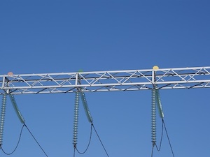 МЭС Востока заменили опорно-стержневую изоляцию на семи ключевых подстанциях Дальневосточного региона