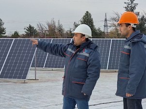 На Ташкентской TЭС смонтирована солнечная электростанция мощностью 52 кВт