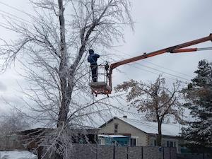 Ледяной дождь в Приморье стал причиной повреждения ЛЭП