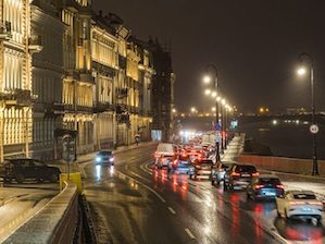 Освещение набережной Кутузова в Санкт-Петербурге стало светодиодным