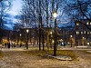 Матвеевский сад в Санкт-Петербурге освещают новые фонари