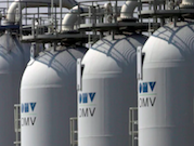 «Газпром» прекратил поставки газа австрийской OMV