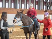 ЕВРАЗ реализует программы помощи детям с ограниченными возможностями здоровья