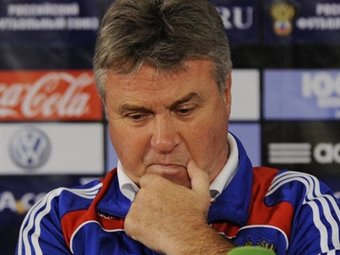 Итальянские СМИ нашли Хиддинку новую работу