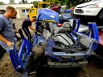 Чиновники предложили запретить старые машины