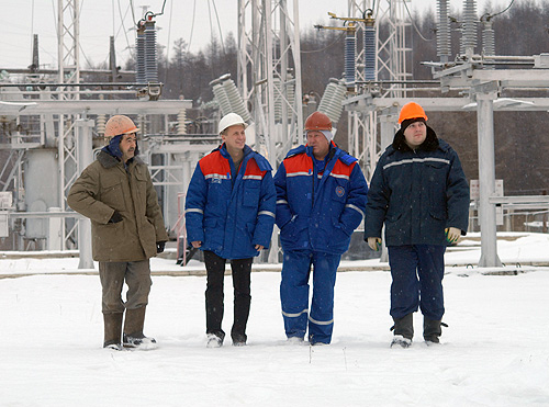 Многие специалисты «Магаданэнерго» новогодние праздники проведут на работе