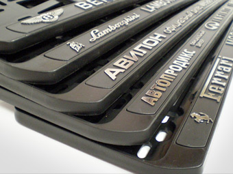 Депутаты предложили передать регистрацию автомобилей частникам