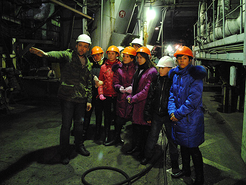 Воспитанники детского дома посетили Хабаровские электростанции